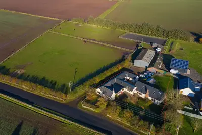 Image de 6 Bedroom, 3 Reception Cosy Country House in Angus