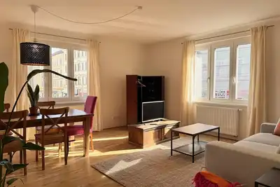 Image de Sunny apartment near Yppenplatz