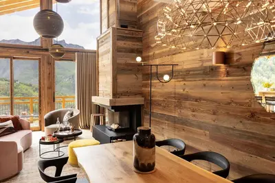 Image de Chalet de luxe 8 pers avec sauna, ski aux pieds, parking et wifi