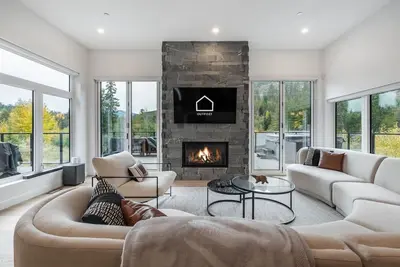 Image de Gorgeous Chalet | Private hot tub | Bbq | Wifi