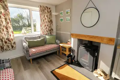 Image de Y Bwthyn, family friendly, with open fire in Llangefni