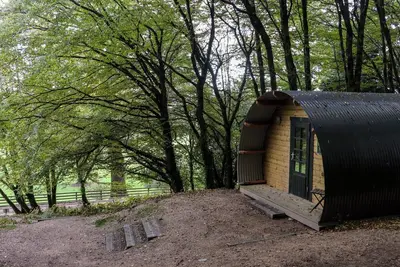 Image de Ballybeg Pod 6, romantic, with hot tub in Tinahely, County Wicklow