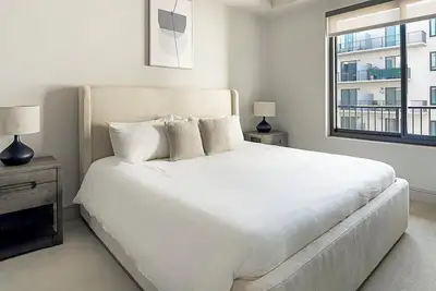 Image de Landing | Stunning 2bd, Tennis Court, Gym