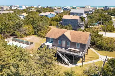 Image de Classic Hatteras Island beach house in the heart of Salvo Nc!