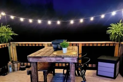 Image de Cozy Cabin with Power, Water & WiFi! Hot Tub+Fire Pit! Nearby Spruce Pine & Brp