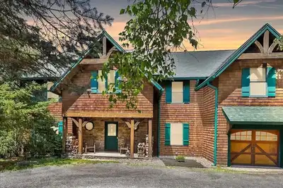 Image de Luxurious & Serene Ski-In/ Ski-Out \"Winterfell\" Lodge