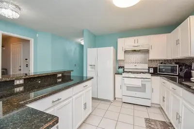 Image de Spacious 5-bedroom house in charming Sugar Land