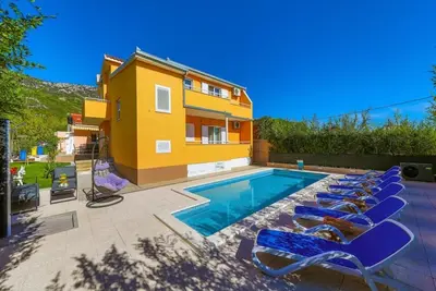 Image de Kastel Luksic Scenic Villa with Pool - Fiver Bedroom Villa