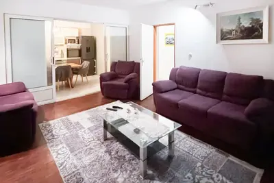 Superbe appartement de 2 chambres à.