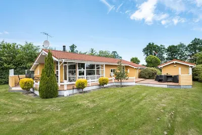 Image de Belle maison Ă Juelsminde avec sauna