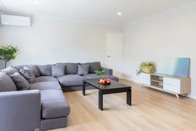 Image de Luxury Brand New Fully Furnished 2-bedroom Apartment with WiFi, Ac