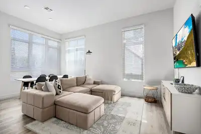 Image de Modern Luxury Apt- South Coast Plaza /Jwa / Disney