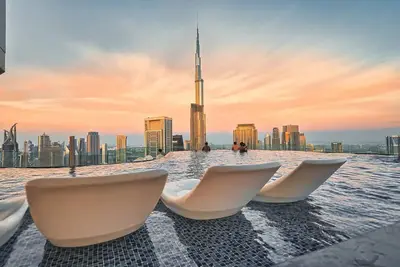 Image de 2br Luxurious Apartment with Stunning Infinity Pool & Burj Khalifa Views