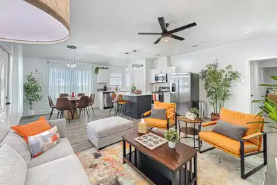 Image de Houston Cozy Retreat - Med Center/Dt/Ngr - Sleeps 10