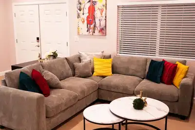 Image de Tranquil & Cozy Stay – Your Relaxing Home Away from Home