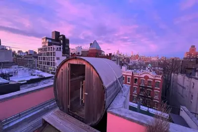 Image de East Village Art Penthouse w/ Private Roof & Sauna