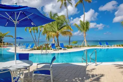 Wyndham Limetree Beach Resort | Three Studio Suites