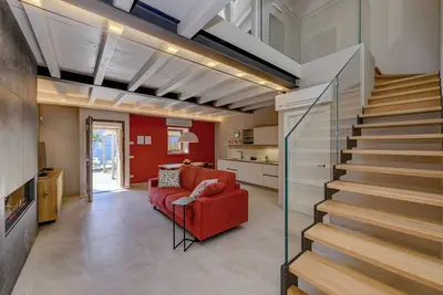 Image de Luxury Apartment front lake