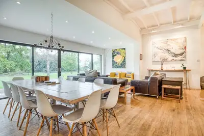 Image de Stunning 6bd with Swimming Pool & Sauna