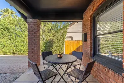 Image de 1 Bedroom Pet friendly house near Roosevelt Row Az