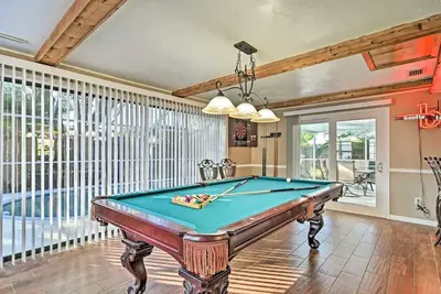 Image de Hot Tub, Pool, Pool Table & more at Charming 3-bedroom house in Serene Largo