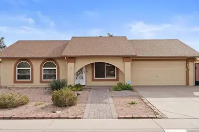 Image de Chandler Southwest Gem w\/Private Backyard Retreat!