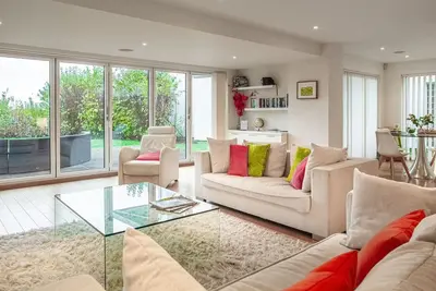 Image de Yellowhammer - Exclusive & Private Luxury House Sleeps 8