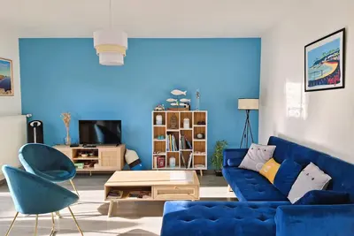 Image de Chic et chaleureuse! Maison moderne proche plage Baie de Morgat