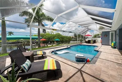 Image de Boaters Dream, full refund*, heated pool, sleeps 6