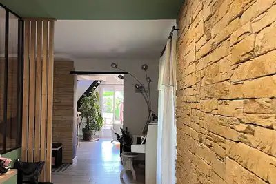 Image de Maison 155m2 avec jardin - proche commerce - a louer de 1 a 8 mois