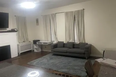 Image de Charming 2-bedroom house in Yonkers with Ac