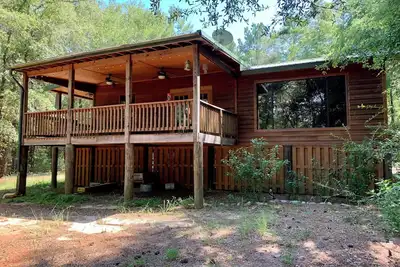 Image de Natures Paradise : Relax and Recharge at our Riverside Cabin Retreat