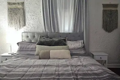 Image de Malverne Villa 3br Home Hot Tub & Wi-Fi in West Palm Beach near Maralogo Club