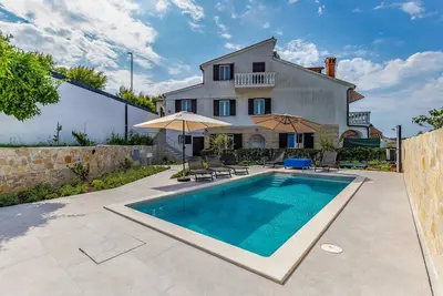 Bel appartement à Medulin