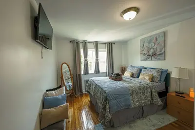Image de Charming 2-bedroom apartment with WiFi, Ac in wonderful Brooklyn