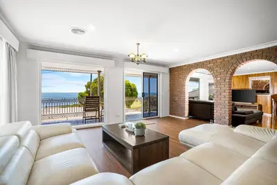 Image de Spectacular ocean view w/ woodfire oven and Bbq