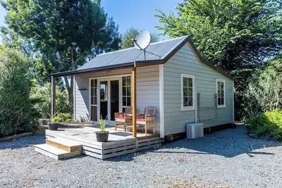 Image de Copper John, close to the Ski Fields here in the McKenzie. Quiet and private.