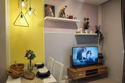 Image de Cosy 1 bedroom apartment beside 163 mall