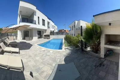 Image de Fully equipped 4*Villa OceanView 1, sea view with private pool for sole use