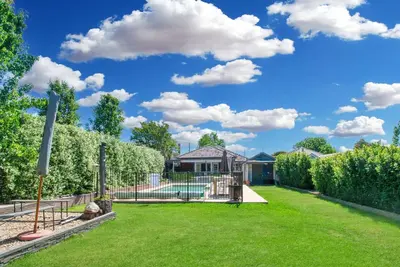 Image de The Macleay - Poolside Entertainer, Pets Allowed