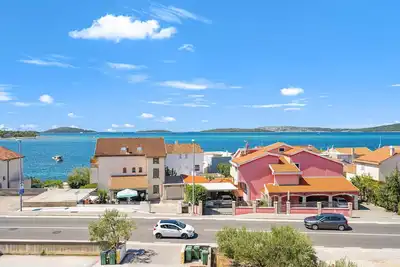 Image de Superbe appartement à Brodarica