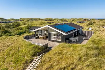 \"Naema\" - 400m from the sea by Interhome