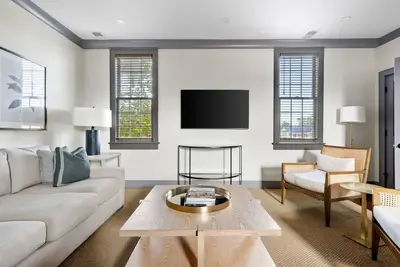 Image de Rosemary House | Unit C | Sleeps 10