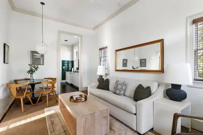 Image de Harleston House | Unit B | Sleeps 7