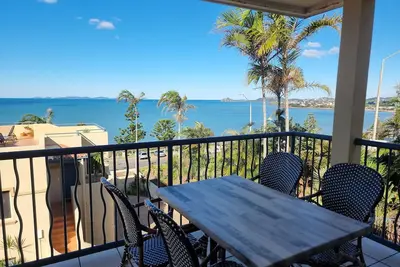 Image de Welcome to Ocean View Villa, where paradise awaits you!