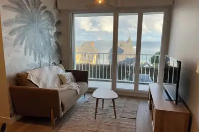Image de Cozy 2-bedroom apartment in charming Perros-Guirec with WiFi. View on beach