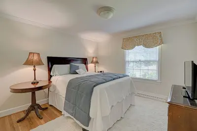 Image de Spacious 4bedroom house with WiFi & Ac in a lovely neighborhood in Winston-Salem