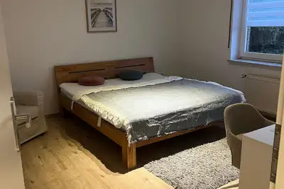 Image de Appartement de vacances Burhave pour 1 - 7 personnes avec 3 chambres à coucher - Maison jumelée