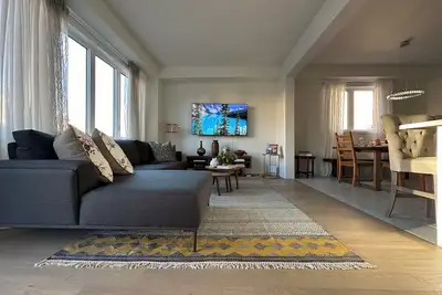 Image de New Perfect Hideaway In The Center of Niagara Falls
