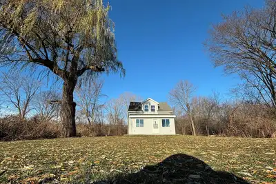 Image de Charming 2-bedroom house with WiFi, Ac in quaint Chesterfield Twp